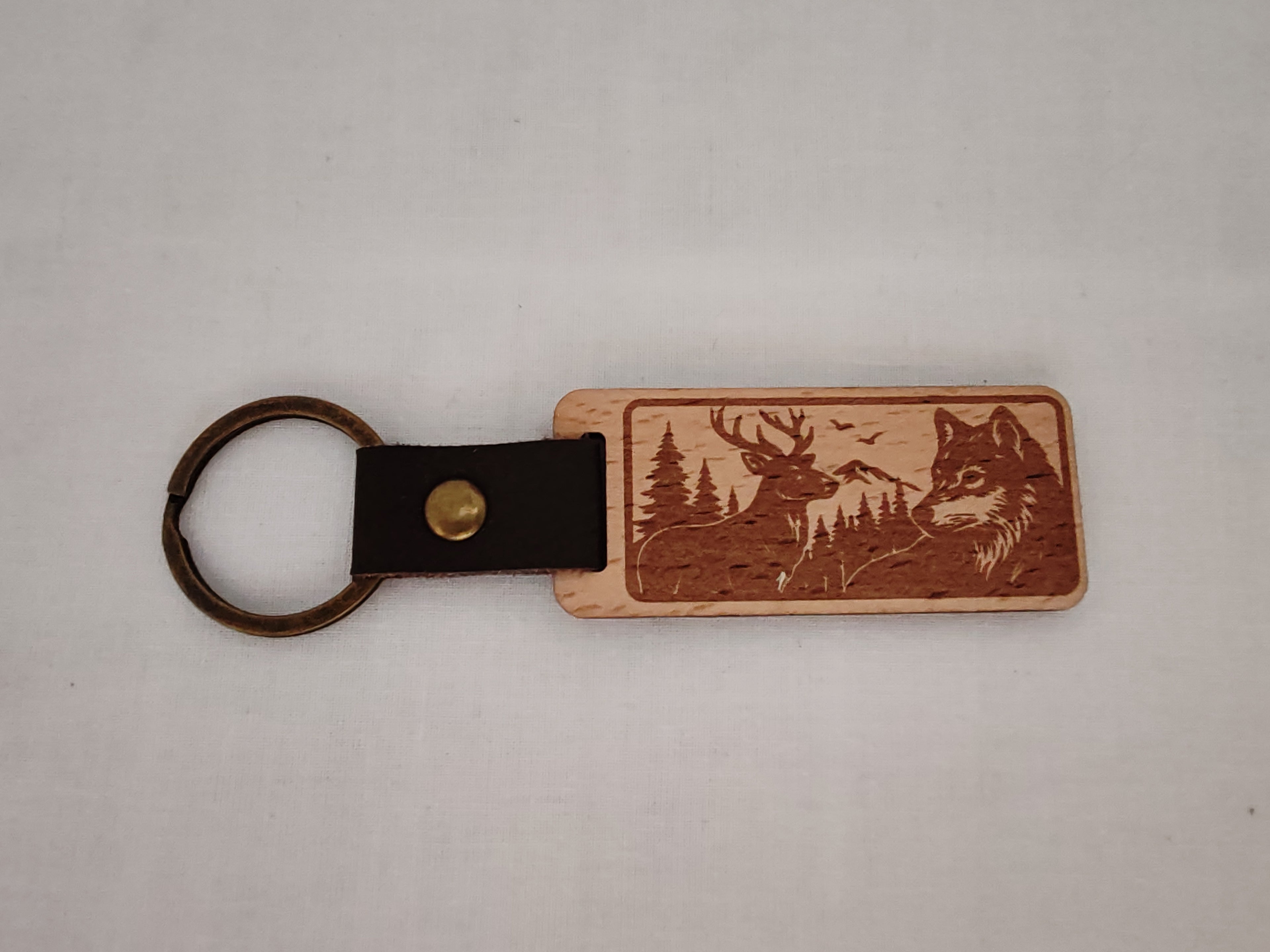 Porte clés gravé motif Forêt